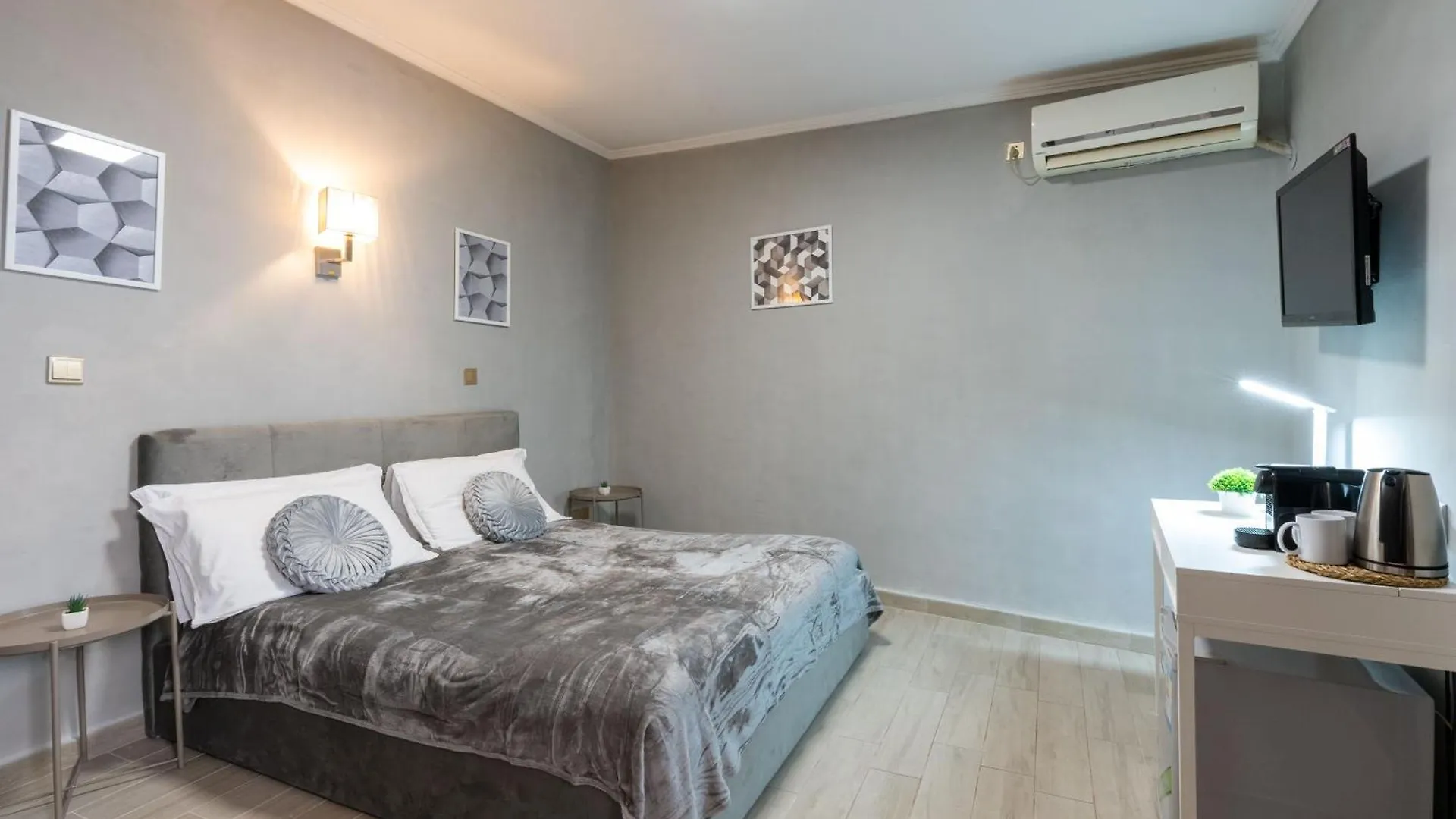 Esquilino Harmony Guesthouse - Close To Colosseum Рим Гостевой дом