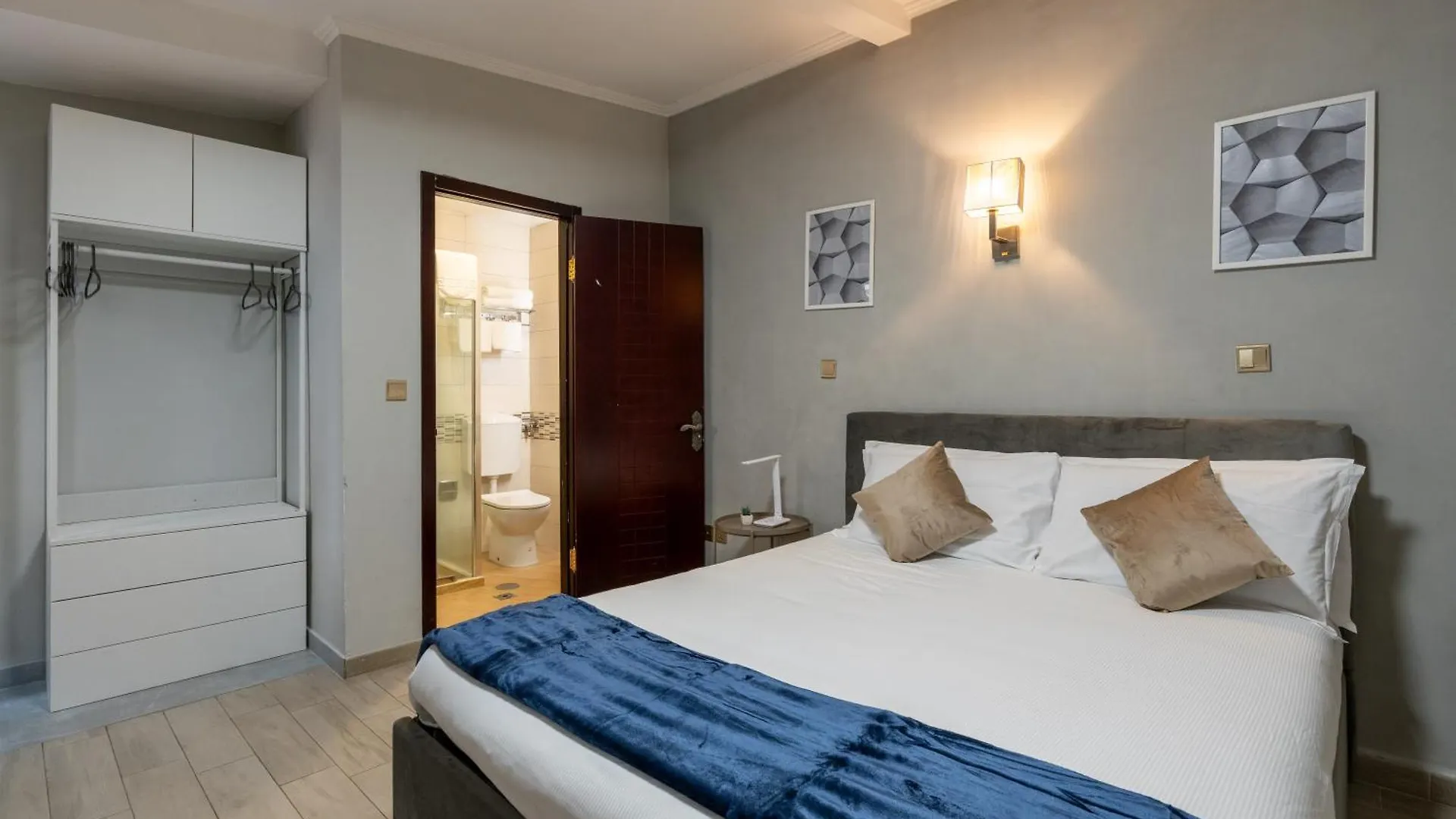 Guest house Portafortuna Guesthouse - Close To Colosseum Rome