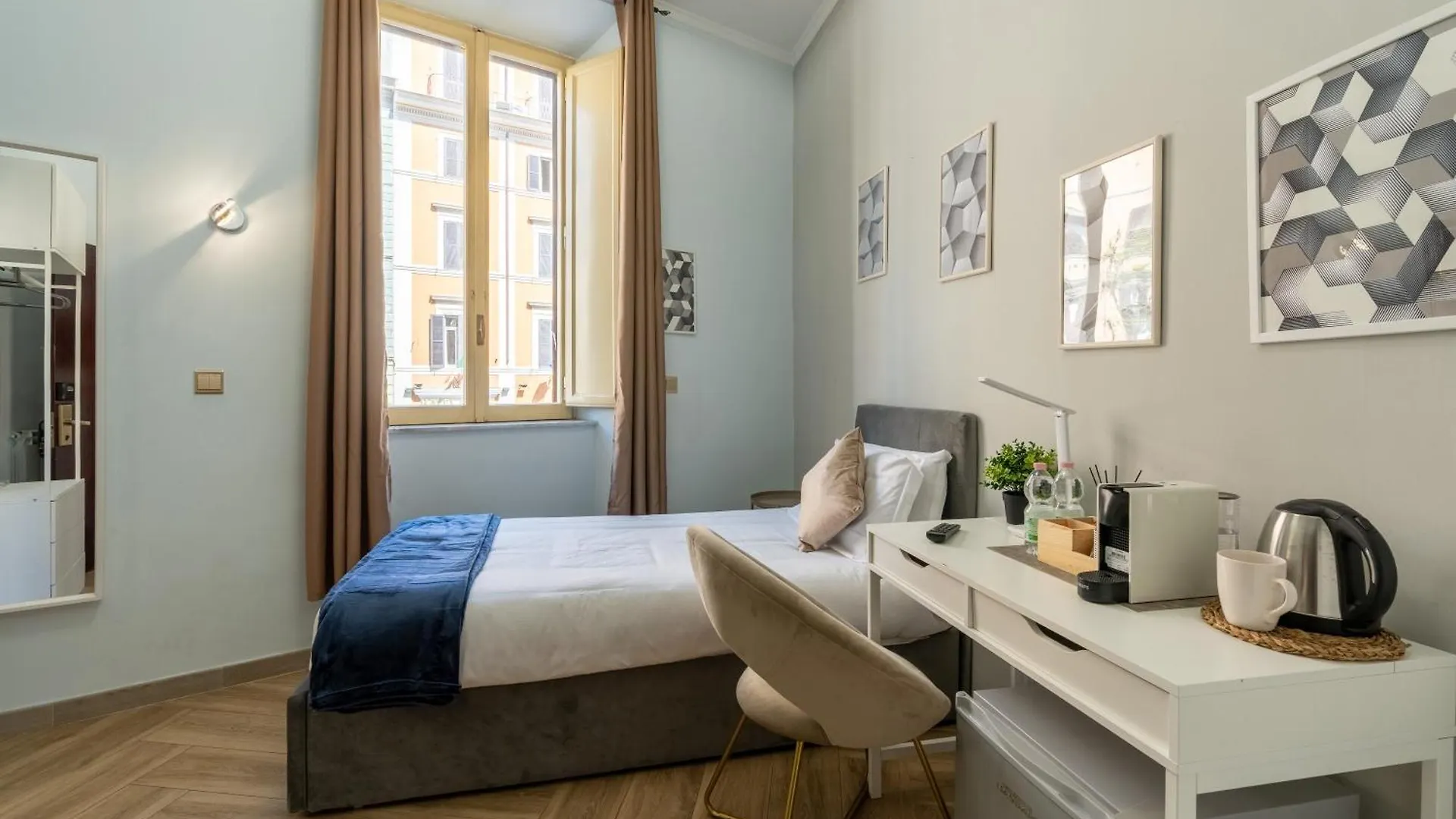Portafortuna Guesthouse - Close To Colosseum Rome Guest house