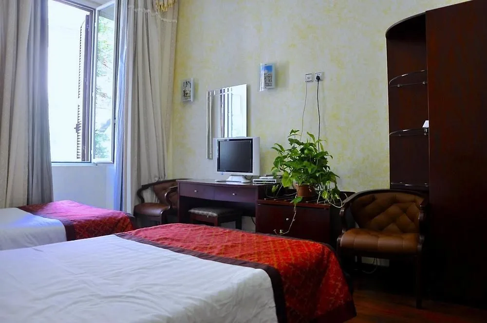 Esquilino Harmony Guesthouse - Close To Colosseum Рим Италия