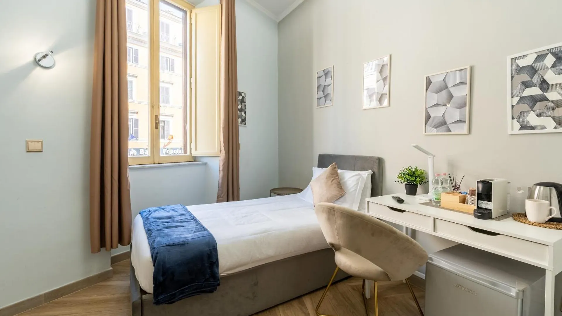 Gasthof Portafortuna Guesthouse - Close To Colosseum Rom