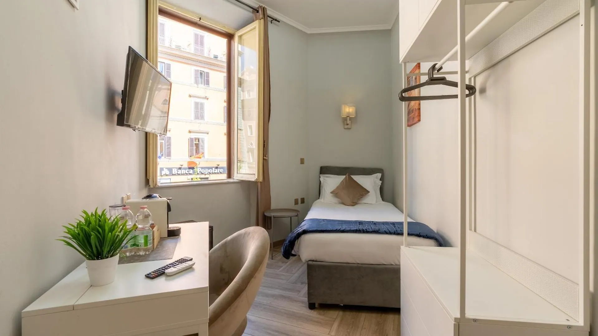 Gasthof Portafortuna Guesthouse - Close To Colosseum Rom