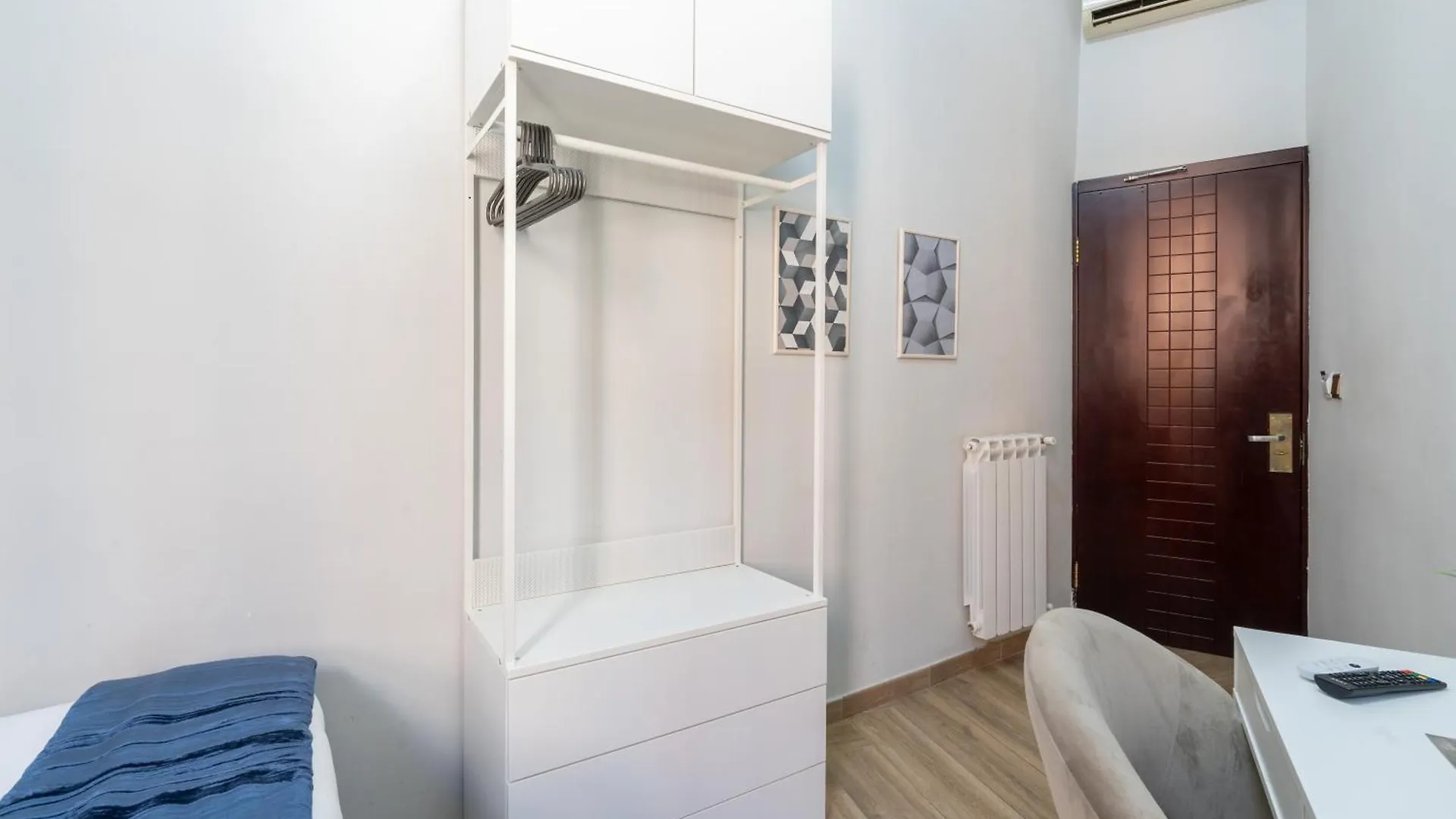 Portafortuna Guesthouse - Close To Colosseum Rom Gasthof