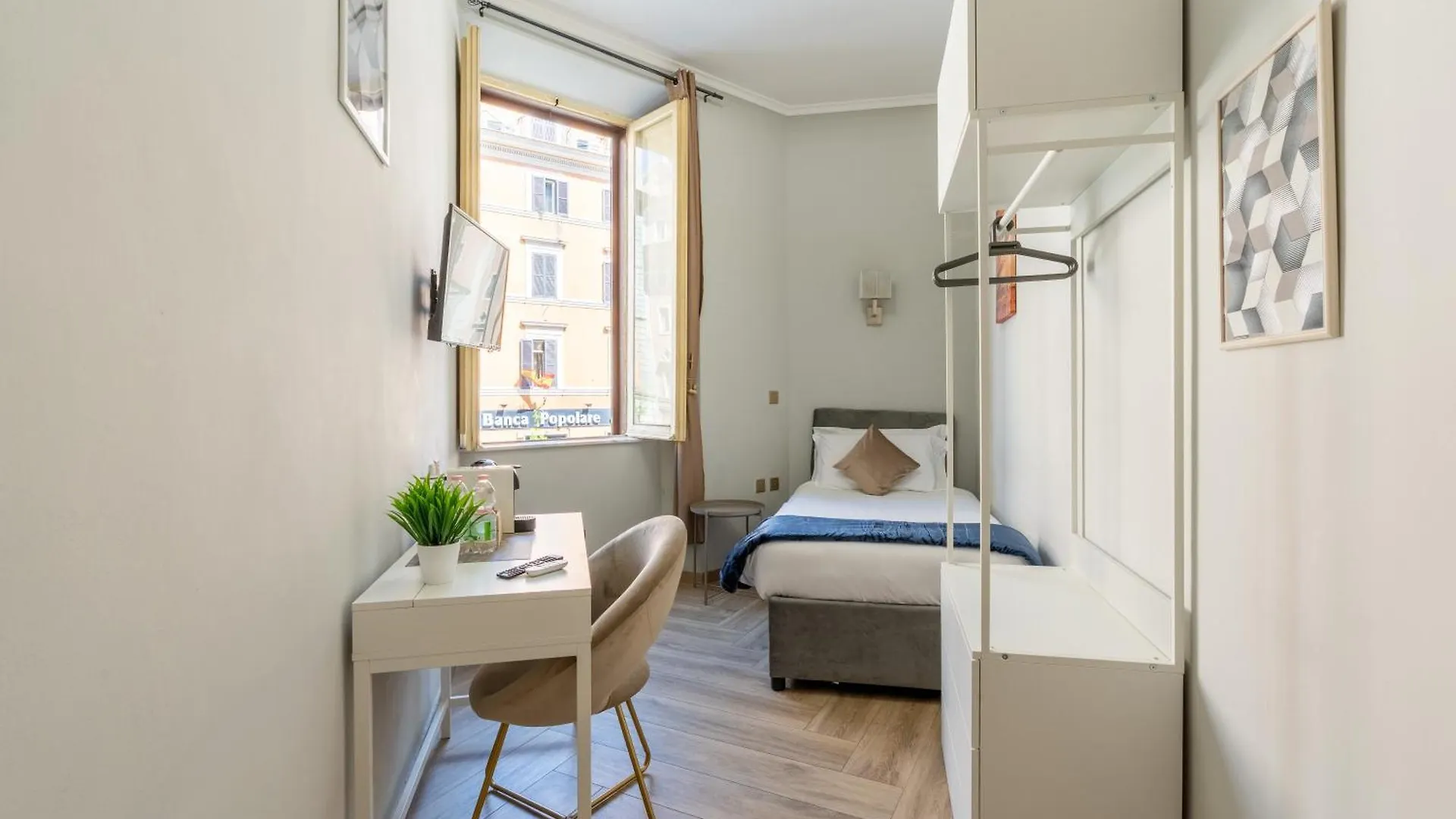 Gasthof Portafortuna Guesthouse - Close To Colosseum Rom