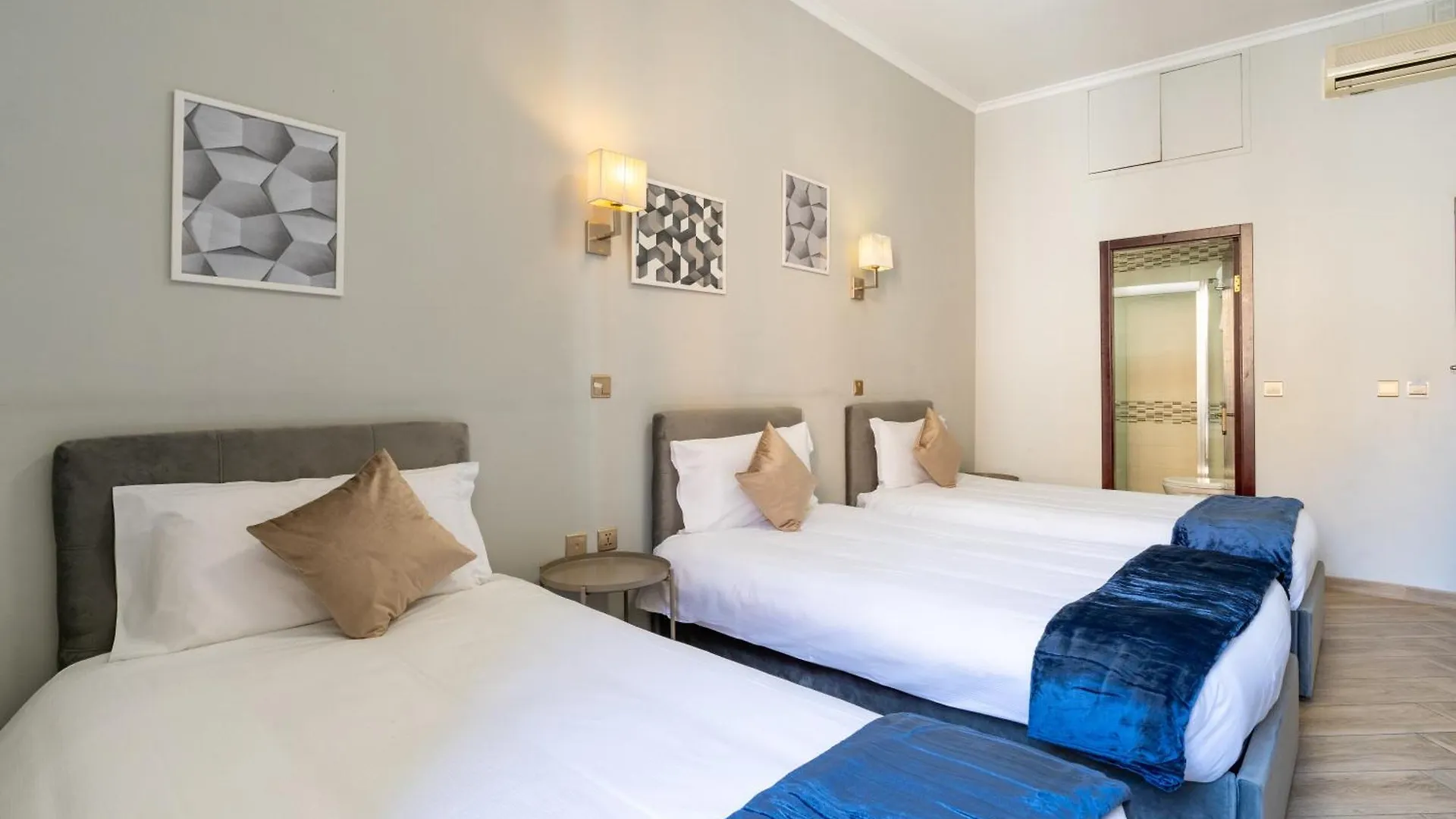 Portafortuna Guesthouse - Close To Colosseum Rom Gasthof